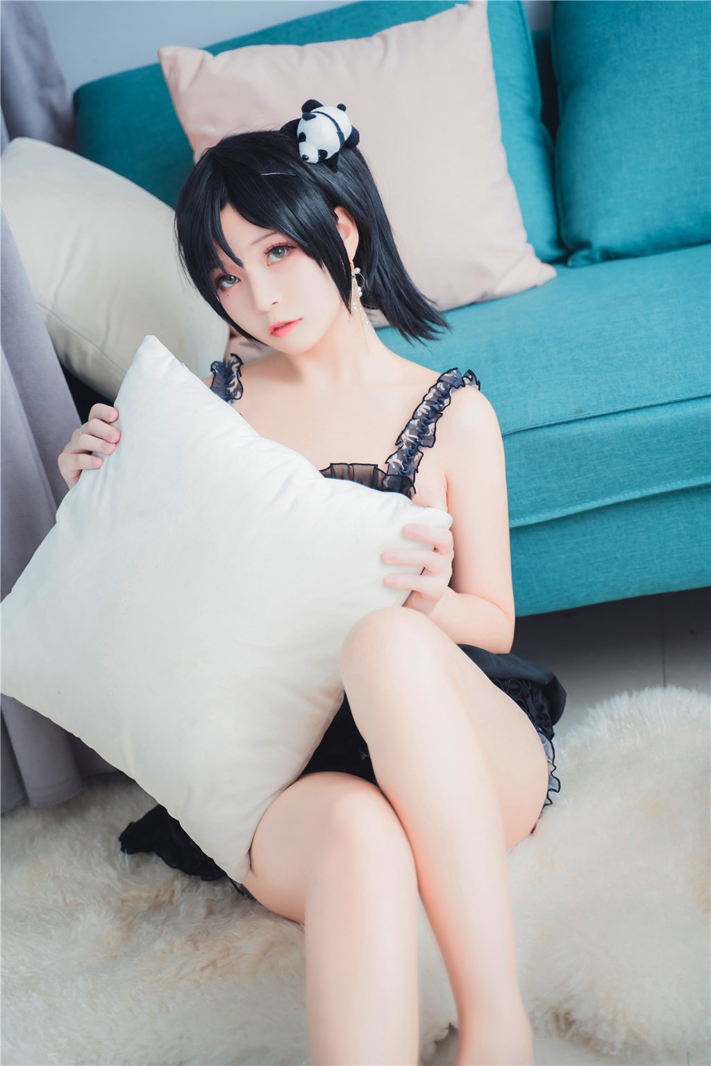【麻豆官媒官方网站】低吟密语：揭秘明星在深夜低语中那隐秘的情感火花